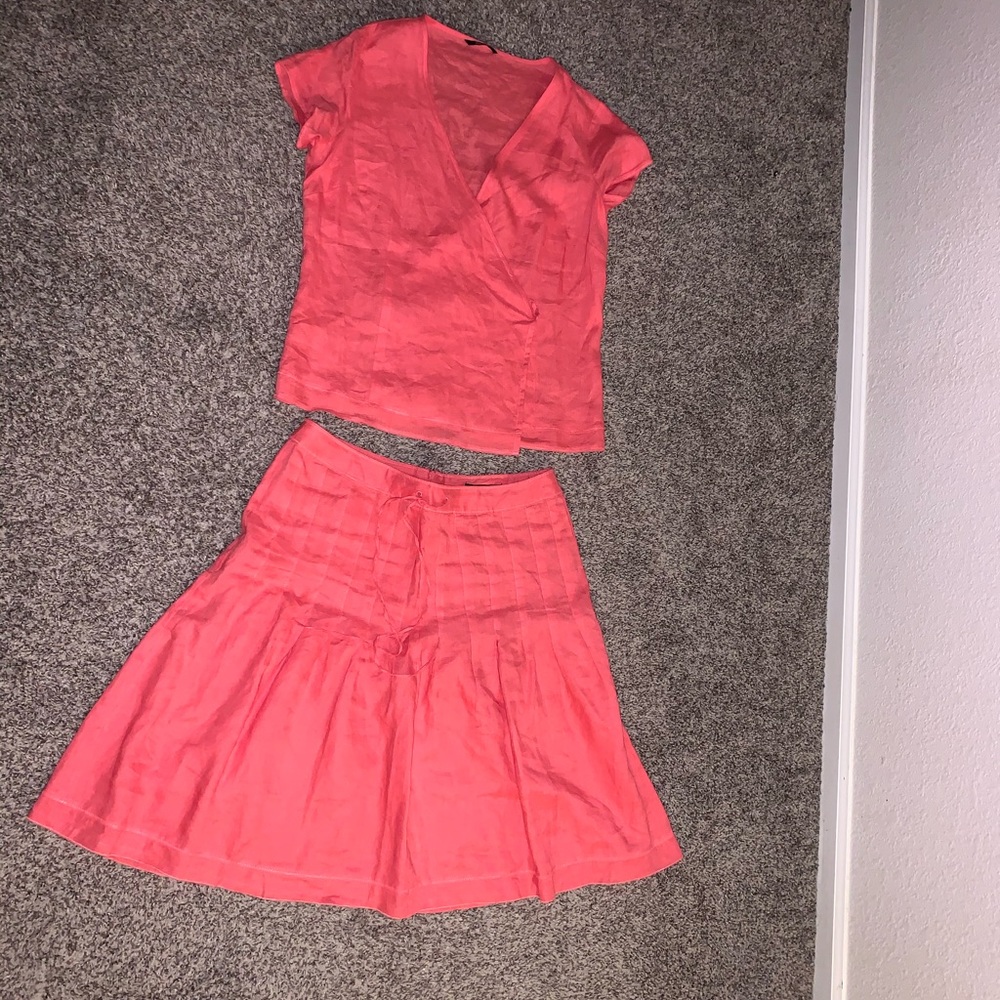 Two pieces top and mini skirt - Picture 2 of 7